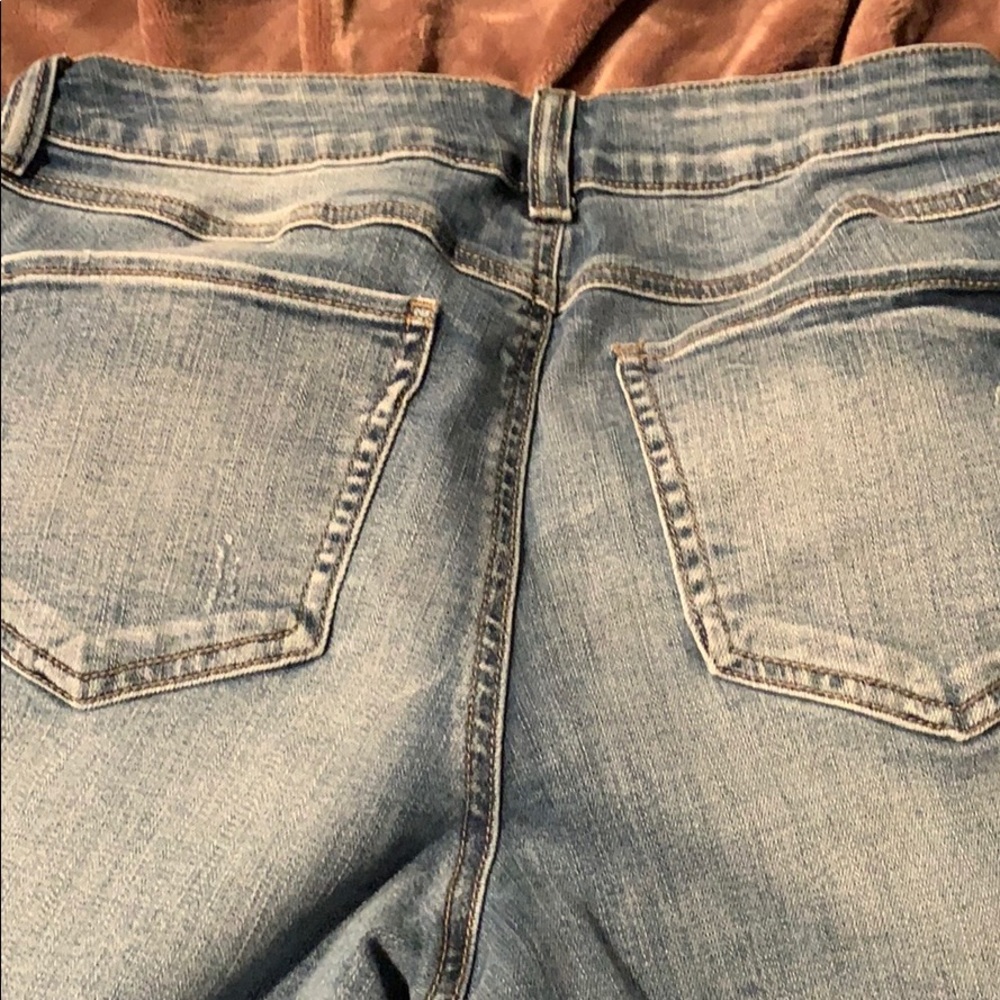 Capris - Picture 4 of 4